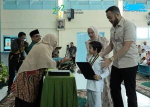 Wisudakan 47 Murid, RA Rahmah El Yunusiyyah Gelar Syukuran dan Refleksi Hasil Pendidikan 1 Tahun