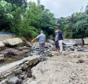 Dirut Perumda Air Minum Kota Padang Tinjau Intake di Lubuk Minturun