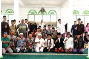 Bupati Tanah Datar Hadiri Syukuran dan Doa Bersama di Masjid Shofiya Cubadak