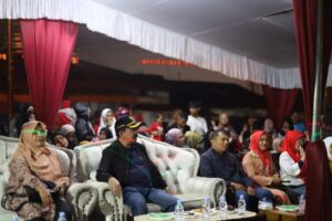 Wawako Padang Panjang Asrul Hadiri Kegiatan Dendang KIM di Pasar Usang dan Silaing Atas