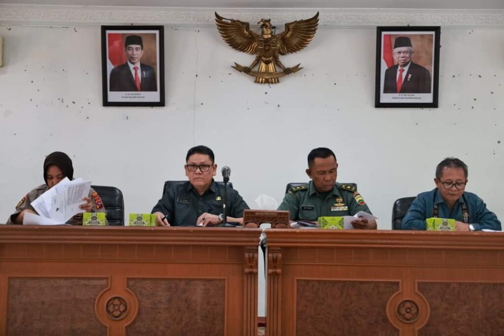 Pimpin Rapat Persiapan Peringatan HUT Kemerdekaan RI ke-78, Ini Harapan Asisten Pemerintahan dan Kesra