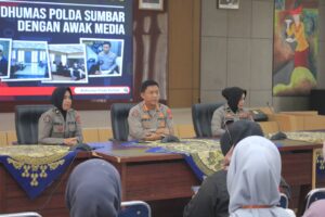 Polda Sumbar Sampaikan Permohonan Maaf Terhadap Wartawan