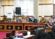 Perubahan APBD 2023, Wawako Padang Panjang Asrul Sampaikan Jawaban Atas Pemandangan Umum Fraksi DPRD