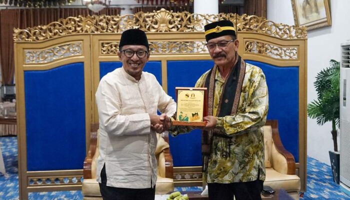 Bupati Tanah Datar Sambut Tamu Dari Negeri Sembilan