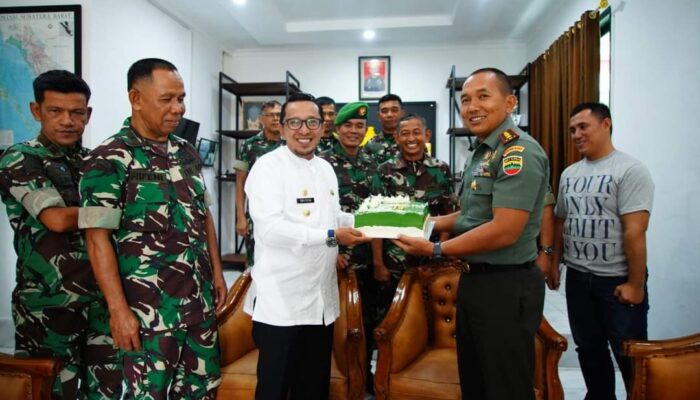 Dirgahayu TNI ke 78, Bupati Tanah Datar Ucapkan Selamat