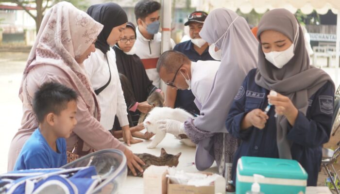 Peringati Hari Rabies Sedunia, Pemkab Solsel Gencarkan Vaksinasi Rabies