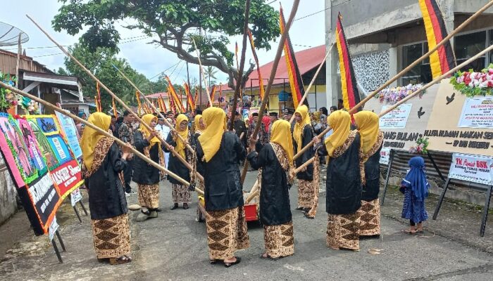 Alu Katentong Semarakkan Sertijab Wali Nagari Padang Laweh