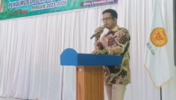 Pengurus DPD PKPS Kota Solok dilantik, BUPATI PESSEL: Jaga Nama Pesisir Selatan Jangan Menimbulkan Masalah Antar Sesama