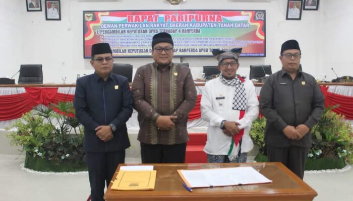 Pemkab dan DPRD Tanah Datar Setujui 5 Ranperda Dijadikan Perda