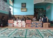 Pemerintah Kembali Serahkan Bantuan Bahan Pokok di X Koto