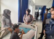 Polisi Berikan Trauma Healing Anak Wartawan di Padang Alami Luka Bakar