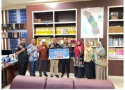 Bank Nagari Cabang Painan Kembali Salurkan Bantuan Untuk Korban Banjir dan Longsor di Pessel