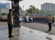 Kapolda Jatim Berangkatkan 50.789 Paket Bantuan Kemanusiaan untuk Warga Terdampak Banjir Jateng