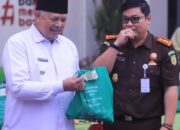 Kejaksaan Negeri Solok Gelar Bazar Murah Ramadhan 1445 H