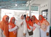 Hj. Nevi Zuairina Bersilaturahmi dalam Kegiatan Halalbihalal dan Penguatan Struktur PKS di Kota Pariaman