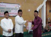 Pimpin TSR Provinsi, Sekdaprov Serahkan Bantuan di Masjid Ashliyah