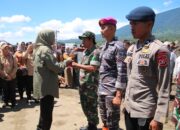 Ibu Panglima TNI Sambangi Wilayah Terdampak Bencana, Berikan Bantuan kepada Masyarakat dan Apresiasi Prajurit