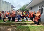 Rombongan DWP Serahkan Bantuan Bagi Korban Bencana Banjir