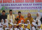 TK Pertiwi Batusangkar Wisuda Tahfizh 74 Orang Murid