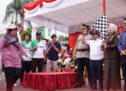 Lomba Gerak Jalan Meriahkan Perayaan HUT RI