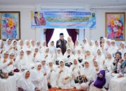 Bupati Solok Bersama Istri Sambut Kedatangan Jamaah Haji Kloter 15 dan 17 Kabupaten Solok