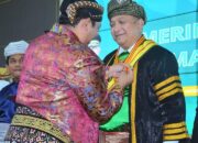 Andre Algamar Terima Anugerah Gelar Kepangeranan dari KGPAA Mangku Alam II