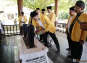 Rektor UNP Pimpin Nampak Tilas Sejarah UNP Dengan Rute Padang – Sawhlunto – Batusangkar