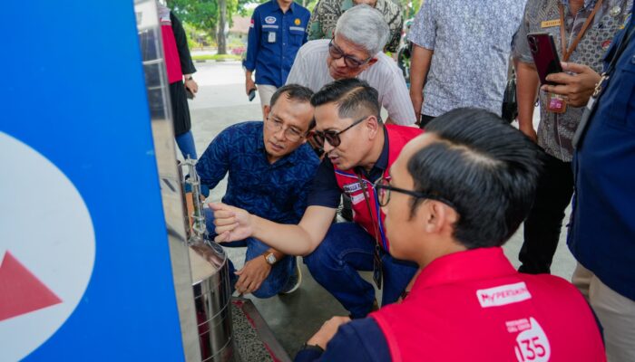 Jelang Nataru, Pertamina Patra Niaga Sumbagut dan Pemprov Sumbar, Sidak Sejumlah SPBU di Padang