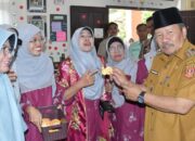 Bupati Agam Hadiri launching Buku Berjudul Di Bawah Langit Marapi