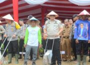 Implementasi Asta Cita Presiden, Pj Wako Padang Ikuti Penanaman Jagung Serentak 1 Juta Hektar