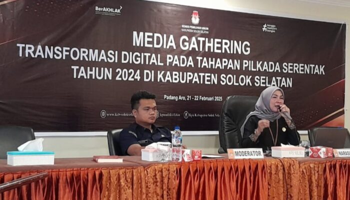Transformasi Digital Pilkada 2024: KPU Solok Selatan Gandeng KI Sumbar!