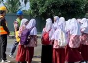 Perumda Air Minum Kota PAdang Terima Kunjungan Siswa Kelas 6 SD IT Adzkia 2 Padang