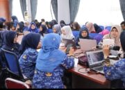 Dukung Progul Smart City Pemko Padang Bekali Kepala Sekolah dan Operator Sekolah Negeri Aplikasi Srikandi