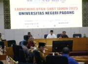 Rektor Krismadinata Launching UTBK – SNBT UNP Tahun 2025