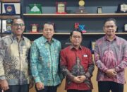 Rektor UNP Krismadinata Bersama Senior Eksekutif Ganefri Lakukan Kunjungan Kerja Ke Beberapa Instansi di Jakarta