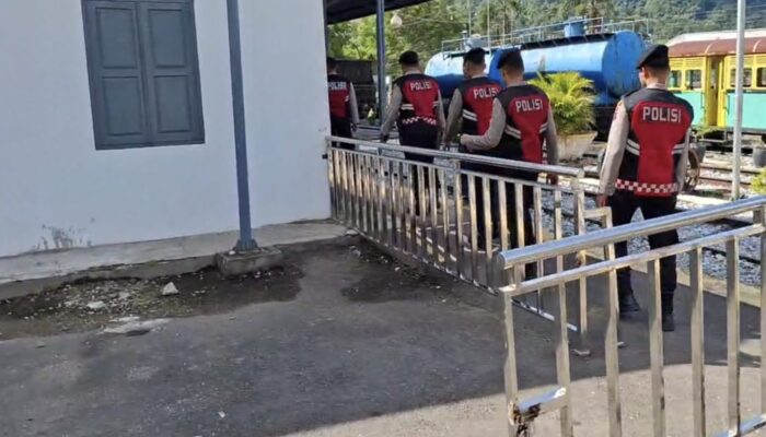Cegah Aksi Premanisme, Personel Sat Samapta Polres Sawahlunto Berikan Himbauan Di Objek Wisata