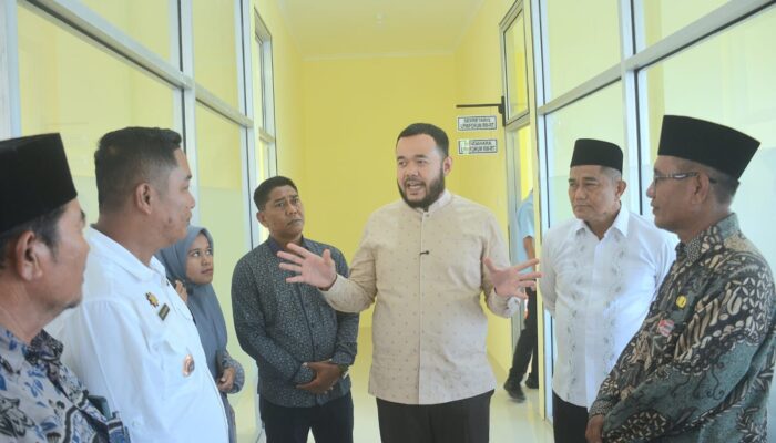 Walikota Padang Resmikan Gedung Serbaguna Medan Nan Bapaneh