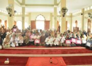 Wakil Walikota Padang Maigus Nasir Serahkan Dana Operasional Triwulan II Tahun 2025 di Kecamatan Nanggalo