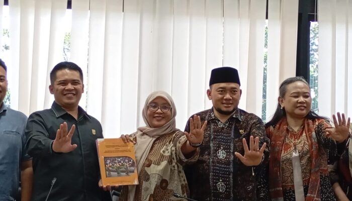 Komnas Perempuan Audiensi dengan Wakil Ketua DPRD Sumbar Iqra Chissa, Bahas Kasus Kekerasan