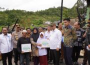 Wako Hendri Arnis dan Forkopimda Salurkan Bantuan Rp90 Juta untuk Korban Kebakaran