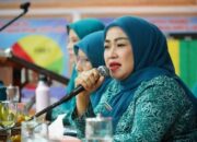 Ny. Lise Eka Putra: Perempuan Limpapeh Rumah Nan Gadang