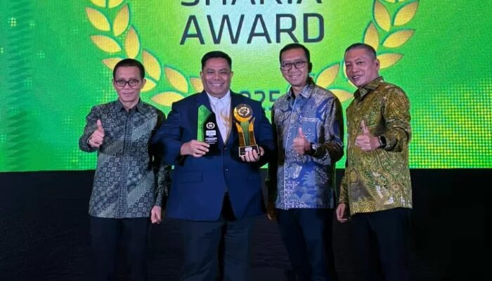 UUS Bank Nagari Raih Penghargaan 14th Sharia Awards 2025