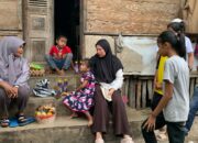 Peduli Terhadap Anak 5 Saudara Tanpa Orang Tua Ketua TP-PKK Ny. Nia Jon Firman Pandu Datang Berkunjung