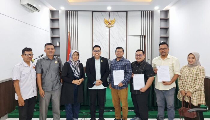 Dimediasi, Tiga Parpol Besar di Padang Siap Berikan Informasi Bantuan Keuangan Parpol