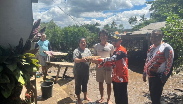 Irsyad Syafar Kunjungi Langsung Daerah Bencana dan Berikan Bantuan