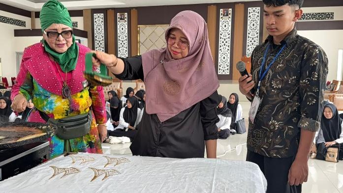 PGSD FIP UNP Gelar Kuliah Umum: Terus Bertransformasi, Cetak Guru SD Unggul dan Berjiwa Kemandirian Era Society 5.0