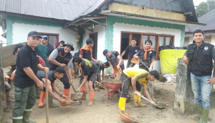 UNP Kembali Turunkan TIM Peduli Respon Cepat Terhadap Kondisi Darurat di Maninjau