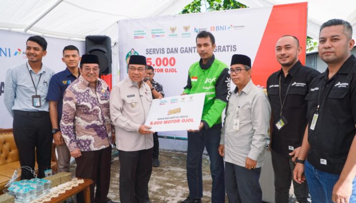 Wakil Walikota Padang Apresiasi BAZNAS Sediakan Service Motor Gratis Bagi 300 Pengemudi Gojek