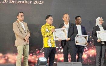 Bawaslu Provinsi Sumatera Barat Raih Dua Penghargaan Kehumasan Tahun 2025