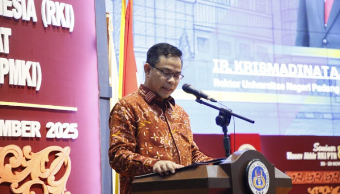 Rektor UNP Sampaikan Duka Cita Mendalam Atas Banjir Bandang dan Tanah Longsor di Wilayah Sumbar